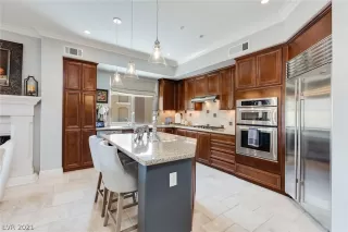 Photo #6: 2309101 Listing 