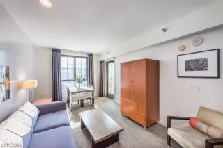 Photo #2: 2309150 Listing 