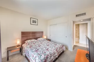 Photo #6: 2309150 Listing 