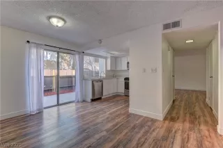 Photo #2: 2309159 Listing 