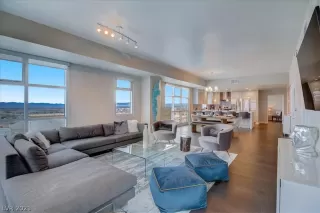 Photo #1: 2309193 Listing 