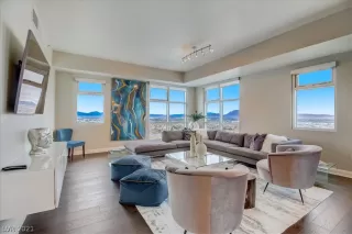 Photo #2: 2309193 Listing 