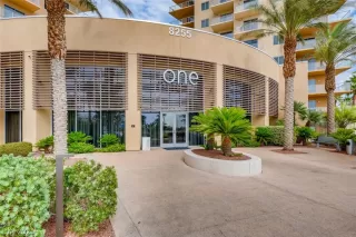 Photo #2: 2309299 Listing