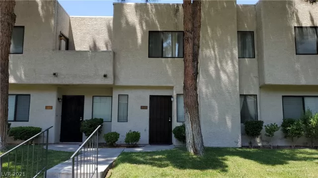 MLS: 2309363 Condo For Sale