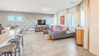 Photo #2: 2309388 Listing