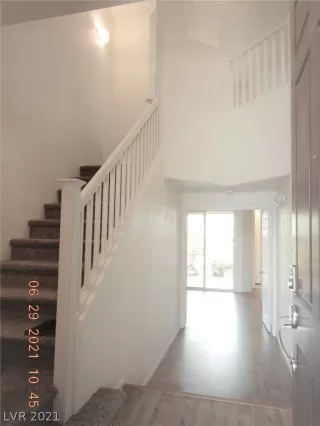 Photo #1: 2309397 Listing 