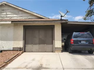 Photo #1: 2309420 Listing