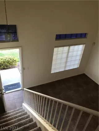 Photo #2: 2309466 Listing 