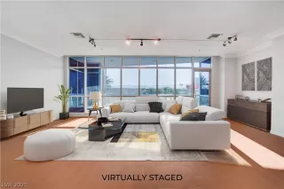 Photo #2: 2309532 Listing 