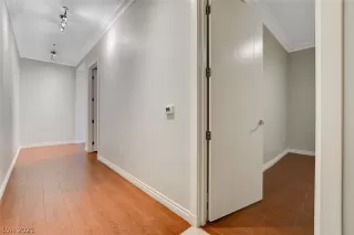 Photo #6: 2309532 Listing 