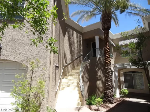 MLS: 2309594 Condo For Sale