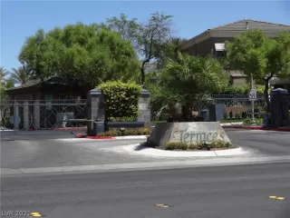 Photo #1: 2309594 Listing 