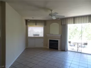 Photo #3: 2309594 Listing 