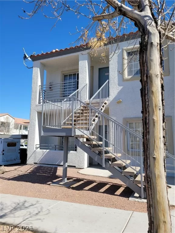 MLS: 2309696 Condo For Sale