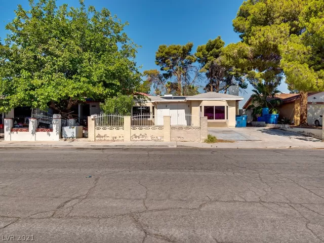 MLS: 2309706 Condo For Sale