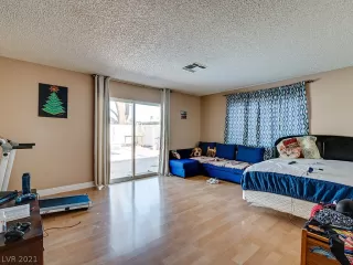 Photo #6: 2309706 Listing 