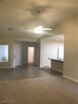 Photo #2: 2309758 Listing 