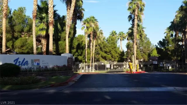 MLS: 2309808 Condo For Sale