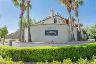 Photo #2: 2309832 Listing