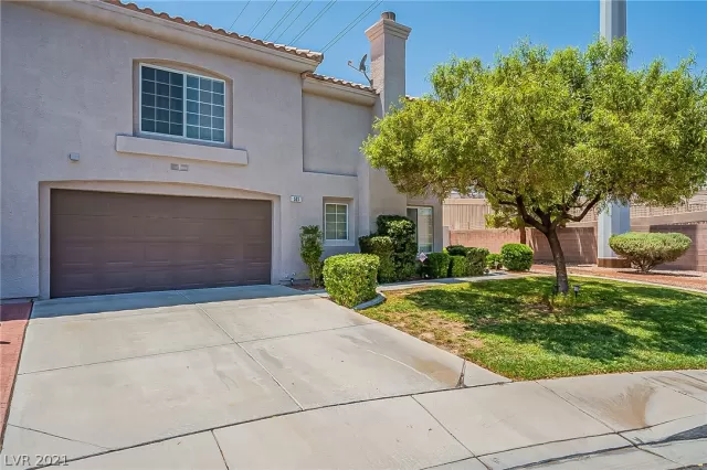 MLS: 2309846 Condo For Sale