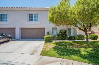 Photo #1: 2309846 Listing