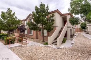 Photo #1: 2309862 Listing 