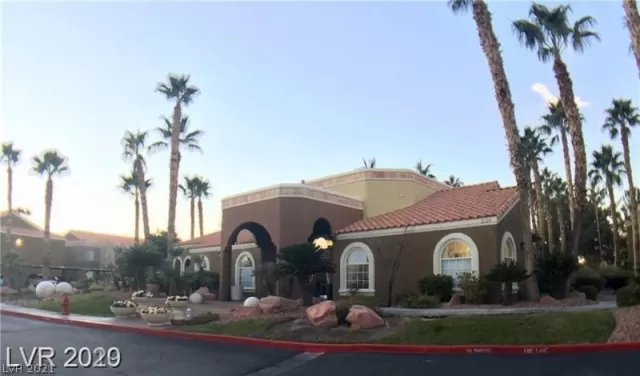 MLS: 2309897 Condo For Sale