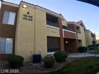 Photo #2: 2309897 Listing 