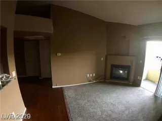 Photo #3: 2309897 Listing 