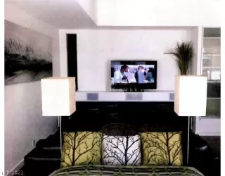 Photo #2: 2310943 Listing