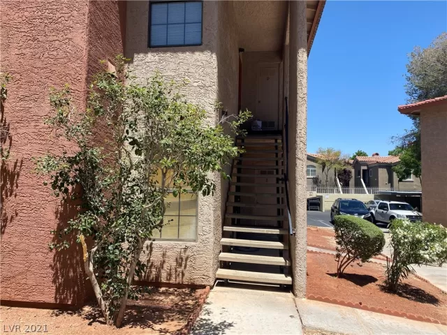 MLS: 2311050 Condo For Sale