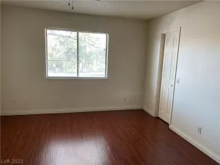 Photo #4: 2311050 Listing 