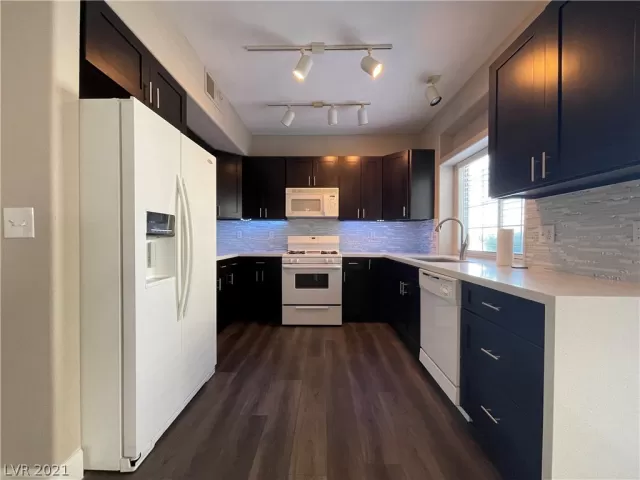 MLS: 2311061 Condo For Sale