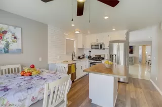 Photo #6: 2311128 Listing 
