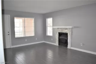 Photo #2: 2311153 Listing 