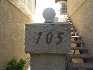 Photo #3: 2311254 Listing 