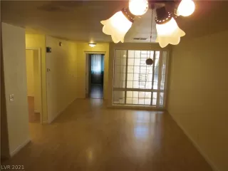 Photo #4: 2311254 Listing 