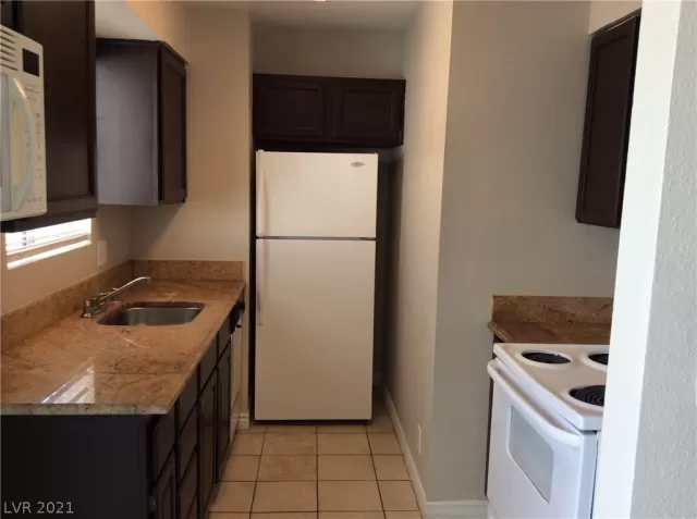 MLS: 2311263 Condo For Sale