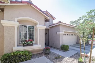 Photo #2: 2311265 Listing 