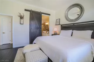 Photo #6: 2311265 Listing 