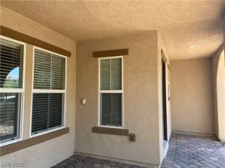 Photo #2: 2311271 Listing 