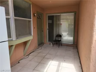 Photo #1: 2311288 Listing 