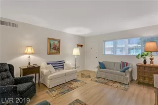 Photo #1: 2311295 Listing