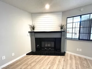 Photo #6: 2311305 Listing 