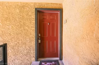 Photo #3: 2311336 Listing 