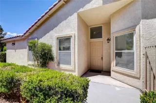 Photo #3: 2311394 Listing 