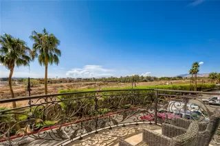 Photo #6: 2311519 Listing