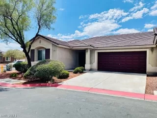 Photo #1: 2311532 Listing 