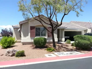 Photo #2: 2311532 Listing 