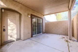 Photo #1: 2311536 Listing 